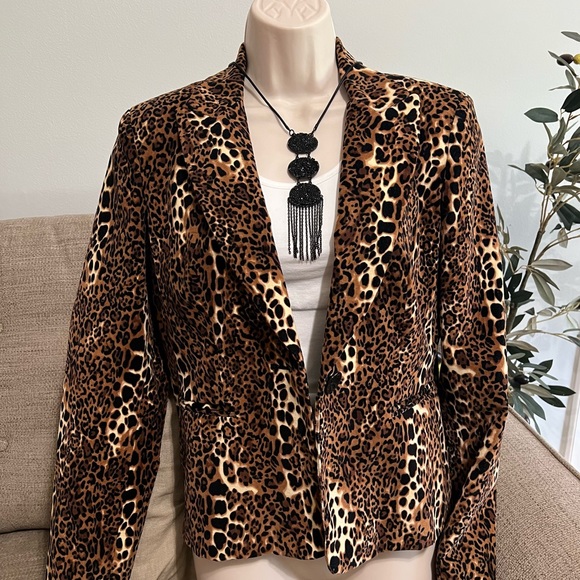 Leopard Print Velvet Blazer Focus 2000 size 4 - Picture 1 of 6